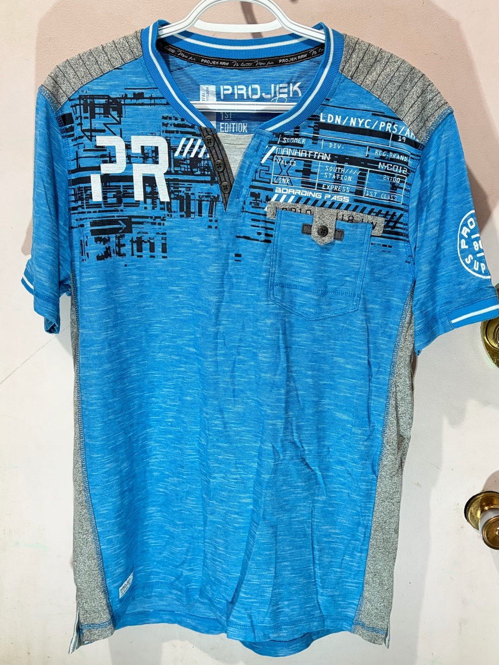 PROJEK Men’s Blue Graphic Short Sleeve Polo Tee